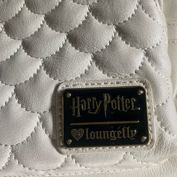 Harry Potter Hedwig Loungefly - Picture 2 of 5